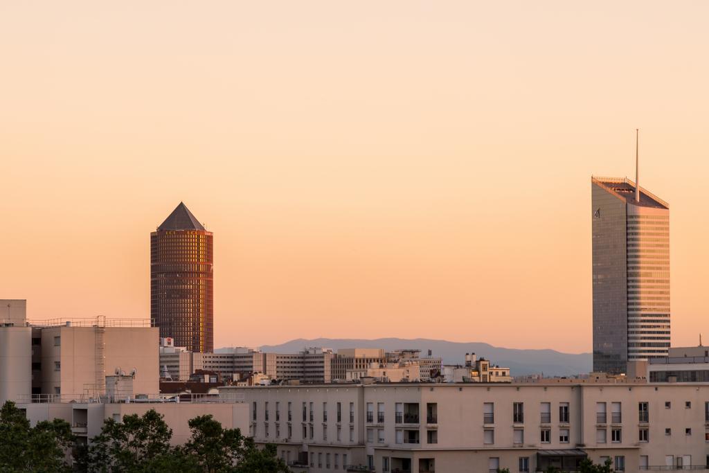 Hotel Des Congres Villeurbanne Exteriör bild